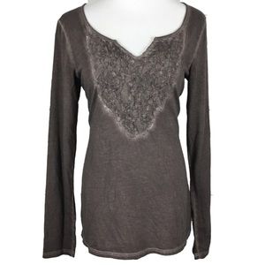 Maurices Medium Woman's Long Sleeve Top Crochet